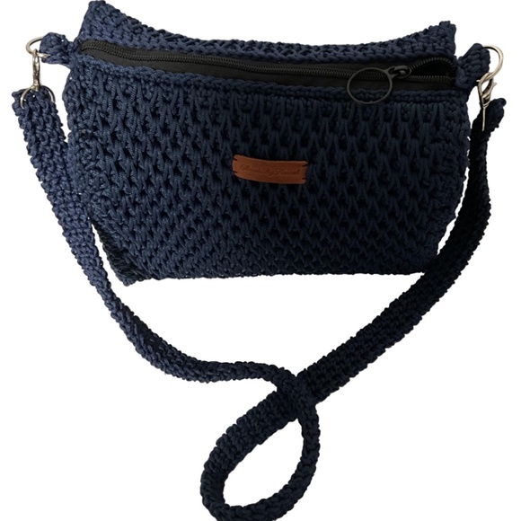 Handmade Blue Crochet Sling Handbag - Picture 4 of 7